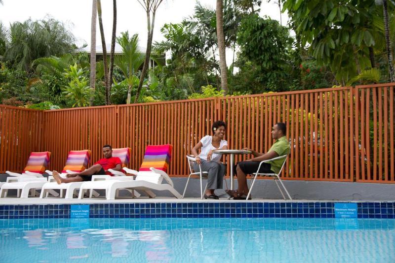 Tanoa Plaza Hotel Suva Exteriör bild