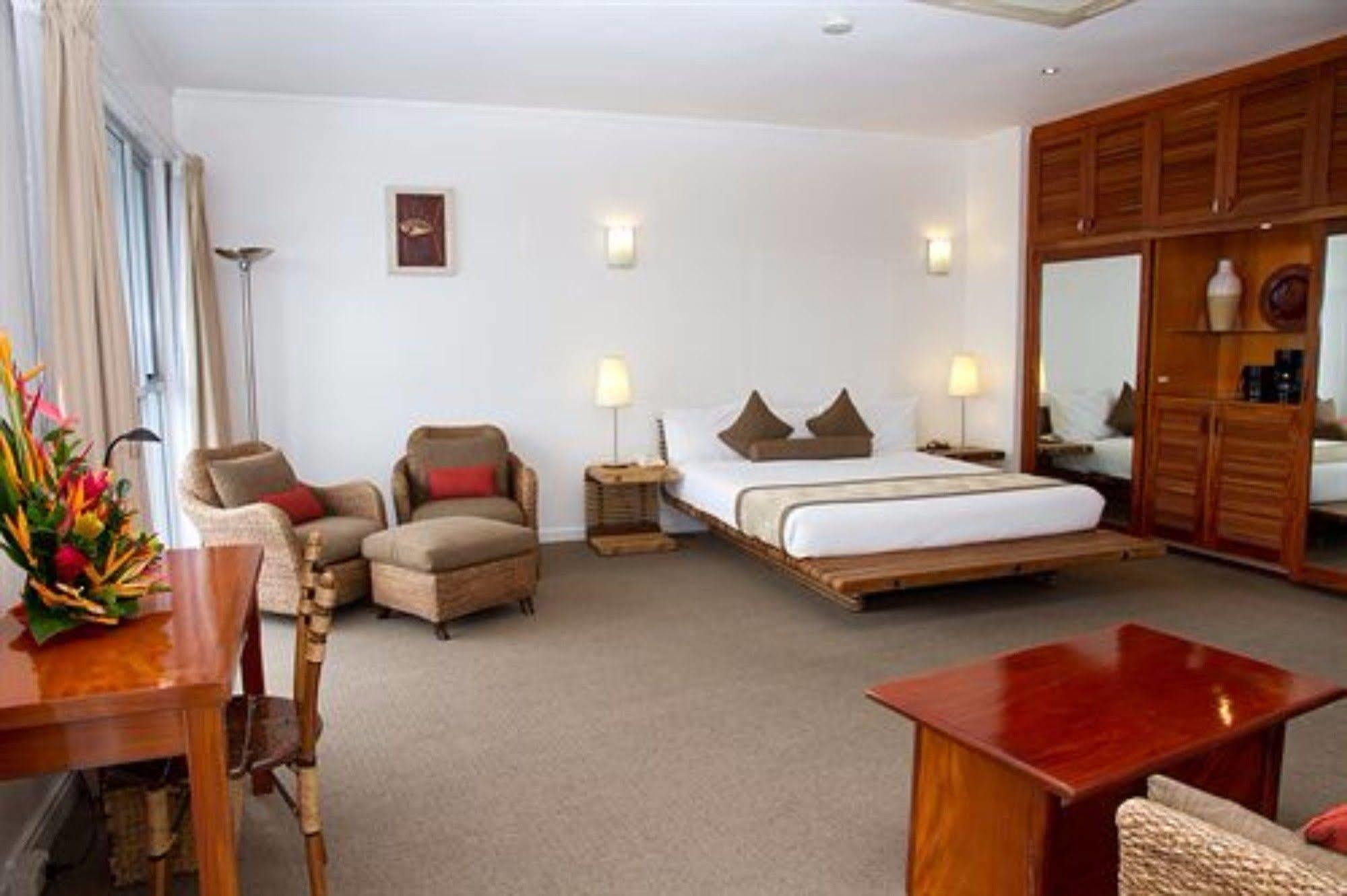 Tanoa Plaza Hotel Suva Exteriör bild